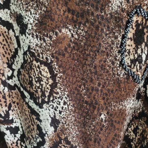 Pierri Women's Cardigan Sweater Snakeskin Pattern Beaded V-Neck Size Medium - Picture 5 of 10